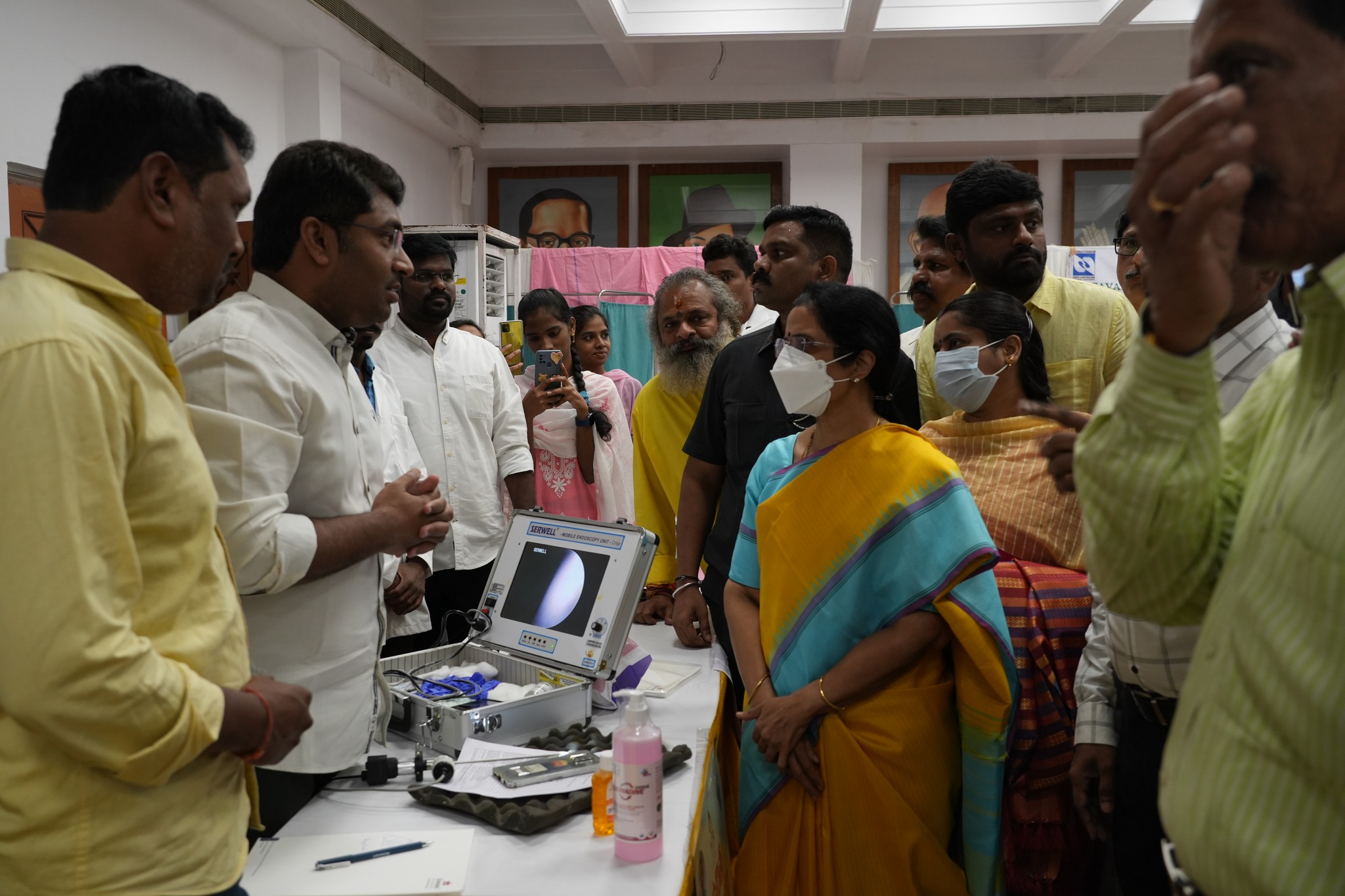 NTR Memorial Trust pays respectful tribute on the 28th Vardhanti (death ...